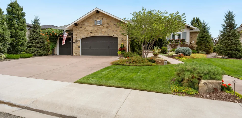 Concrete Driveway Installation & Replacement